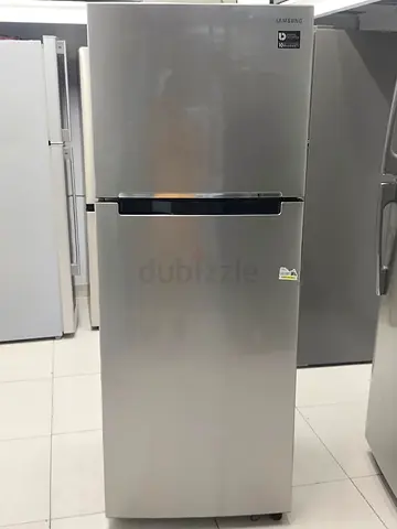 Samsung 2-Door Top Freezer Refrigerator - Silver, Good Condition