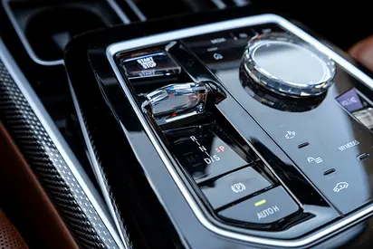 BMW 7 Series 740i, миниатюра 13