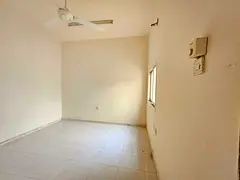 12 Cheque Offer Safari Mall 1,Bhk Flat Available 1,Bathroom Full Family Building And Rent 26k