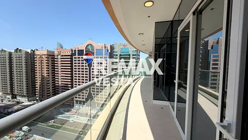 Premium 4BR Apartment | Spacious Layout | Prime Location