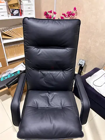 Darcie Executive Chair