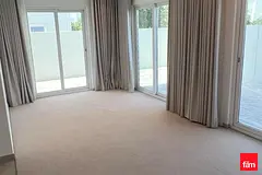 Upgraded W/ Close Garage|Single Row|Primelocation