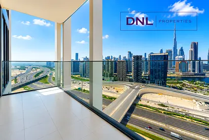 OP+DLD | HIGH FLOOR STUDIO | BURJ KHALIFA VIEW