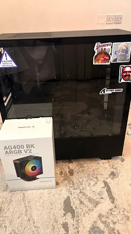 NZXT Gaming PC Case (Tempered Glass) with AG400 BK ARGB CPU Cooler (cooler used only for 2 months