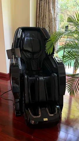Rotai Massage chair
