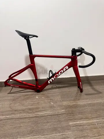 MODA Aero carbon frameset size 52