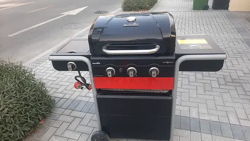 Char-Broil Gas2Coal hybrid BBQ grill. Details: Brand: Char-Broil Series: Gas2Coal Type: Hybrid BBQ