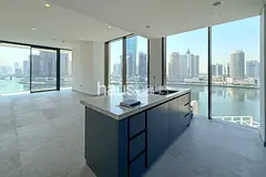 Kitchen Island | Large Corner Unit | Canal Views