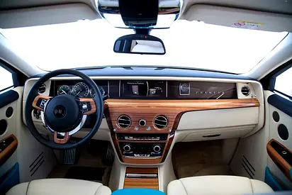 2018 ROLLS-ROYCE PHANTOM — миниатюра 15
