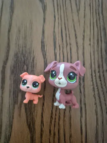 Set of 2 Littlest Pet Shop Figures - Small Dog and Puppy