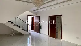 Light-Filled Spaces | Elegant Open Interiors