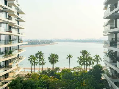 Vacant | Fully Furnished | Sea View