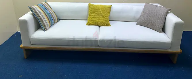 Like new condition crate&barrel sofa