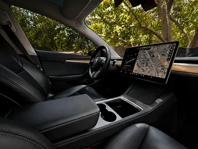 صورة 4 لـ 2021 Tesla MODEL 3