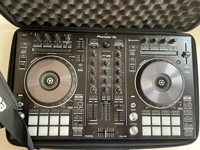 Pioneer DDJ-RR Professional 2-Deck DJ Controller with Case