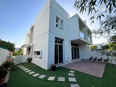 Spacious | Semi Detached | Backing Green Park Area