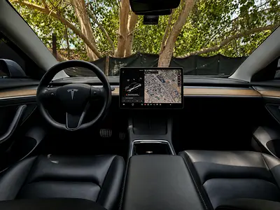 صورة 8 لـ 2021 Tesla MODEL 3