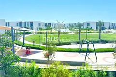 Single Row | Backs Park | Play Area | Well Kept