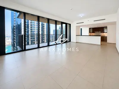 06 Large Layout | High Floor | Boulevard View