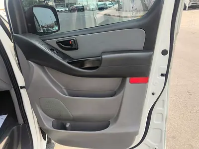 صورة 16 لـ 2020 Hyundai H1