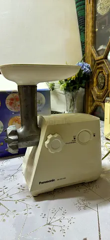 Meat grinder