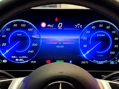 Mercedes-Benz EQE 350+, миниатюра 8