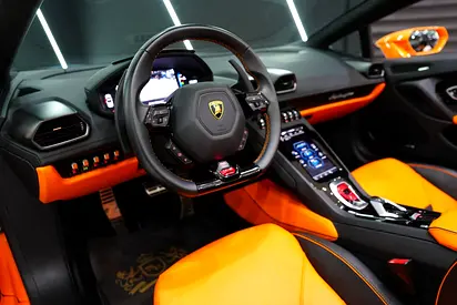 2023 Lamborghini HURACAN photo 6