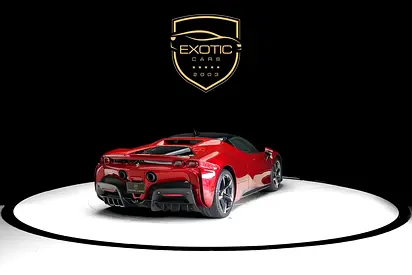2021 Ferrari SF90 STRADALE — миниатюра 3