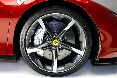 2021 Ferrari SF90 STRADALE — миниатюра 15