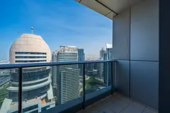 Elegant 3BR + Maid | High Floor | Green Lakes