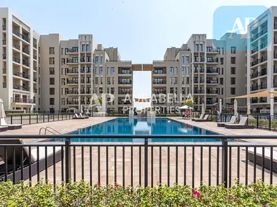 Pool View | Bright and Airy | Vacant Soon