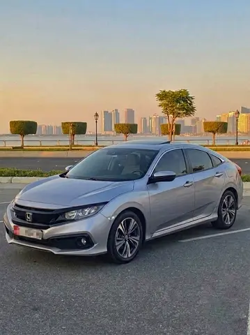 صورة 2 لـ 2021 Honda CIVIC