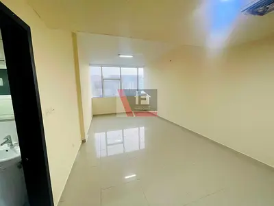 1 month free for family next to Dubai bus stop to metro
