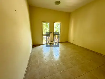 PRMIE LOCATION 1 BEDROOM READY TO MOVE WITH BALCONY