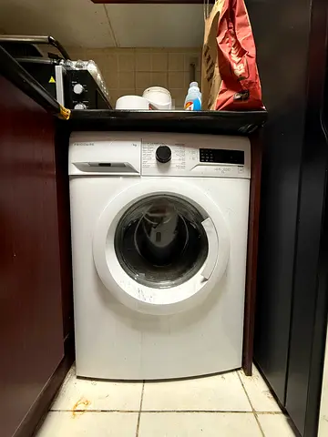 Front load washing machine - excellent working condition