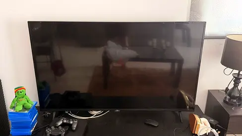 Selling 55 inches TCL television, 600aed