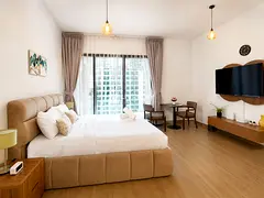 FURNISHED | READY TO MOVE | RESORT-STYLE LIVING