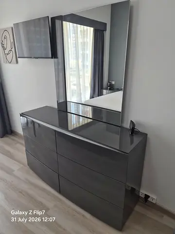 Grey modern dresser (6 large drawers) with mirror - good condition