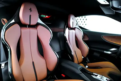 2022 Ferrari SF90 STRADALE — миниатюра 15