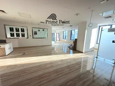 Ready to move office space available