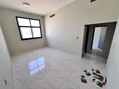 1BR in Al Jurf 3, 2nd tenant, master room, balcony, central AC, near China Market, E311 exit.