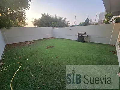 Spacious | Single Row | Well Maintained