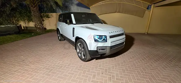 2023 Land Rover Defender 110 V8 Edition P525 | European Specs