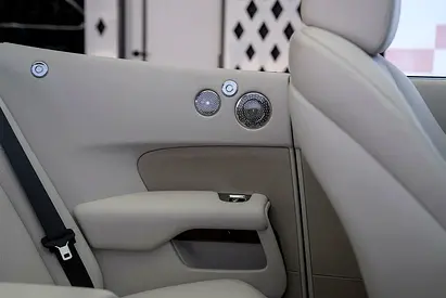 2017 ROLLS-ROYCE DAWN — миниатюра 14