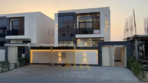 فيلا فاخرة في قلب الحليو2 " اغتنمها بسعر شامل رسوم التسجيل والتمليك وكهرباء ومية ومكيفات تملك فيلا الأحلام مع مسبح خاص