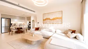 Fully Furnished I Vacant I Sea View