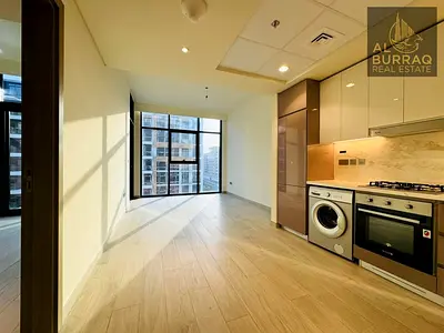 Community View | Bright and Elegant Apartment
