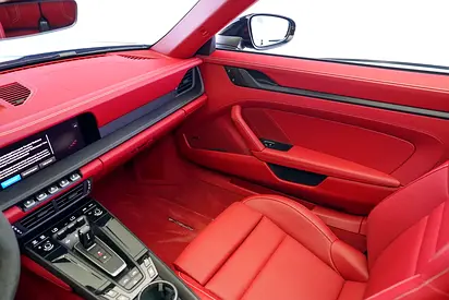 2025 Porsche 911 photo 12