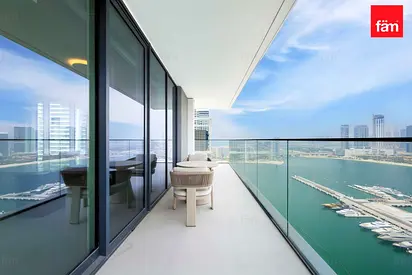 Beach Mansion T1 | Full Marina View