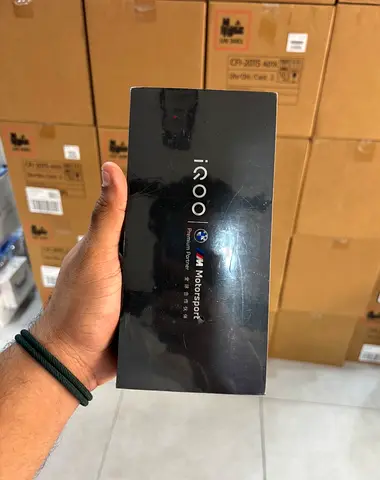 Iqoo 12 pro 16/256gb Brand New Sealed box